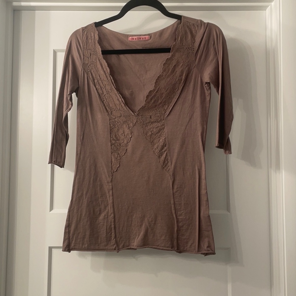 Anthropologie brown top with lace trim